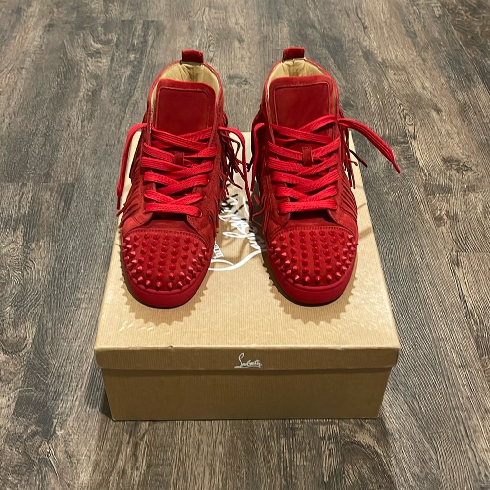 Christian louboutin sneaker red